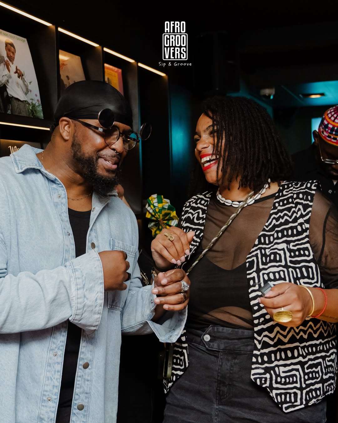 AfroGroovers social moment